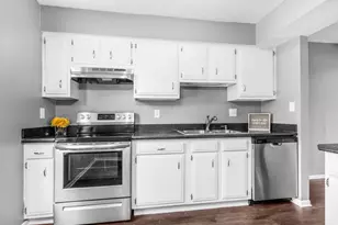 7660 Exploration Dr, Columbus, OH 43085 - Photo 4