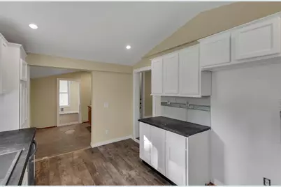 241 S High Street, Pataskala, OH 43062 - Photo 14