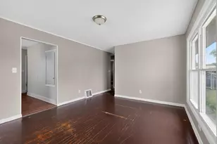 814 Josephine Ave, Columbus, OH 43204 - Photo 6