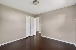 814 Josephine Ave, Columbus, OH 43204 - Photo 8