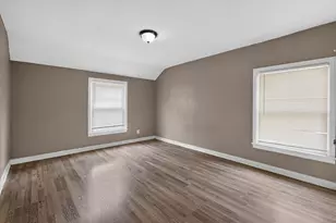 594 S Hampton Rd, Columbus, OH 43213 - Photo 10