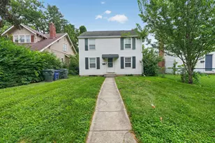 594 S Hampton Rd, Columbus, OH 43213 - Photo 1