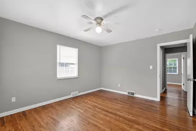 2745 Regina Avenue, Columbus, OH 43204 - Photo 22