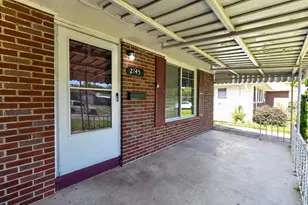 2745 Regina Ave, Columbus, OH 43204 - Photo 4
