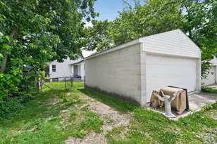 453 Catherine St, Columbus, OH 43223 - Photo 2