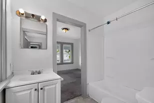 453 Catherine St, Columbus, OH 43223 - Photo 14