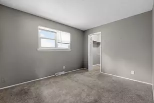 4568 Westerville Rd, Columbus, OH 43231 - Photo 8