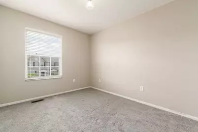 380 Oxford Oak Drive, Blacklick, OH 43004 - Photo 10