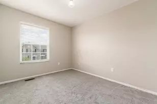 380 Oxford Oak Dr, Blacklick, OH 43004 - Photo 10