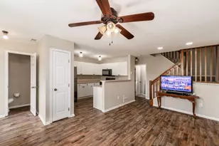 380 Oxford Oak Dr, Blacklick, OH 43004 - Photo 4