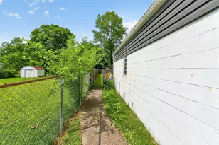 1286 Northridge Rd, Columbus, OH 43224 - Photo 14