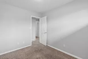 4155 Dixie Ct, Columbus, OH 43228 - Photo 14
