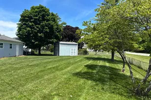 231 Oakdale Ct, West Jefferson, OH 43162 - Photo 4