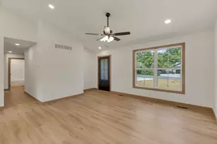 147 Jonathon Dr, Howard, OH 43028 - Photo 8