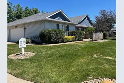 532 Heather Woods Drive, Elyria, OH 44035 - Photo 2