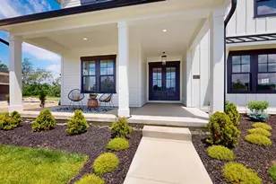 3277 Briarwood Ln, Lewis Center, OH 43035 - Photo 2