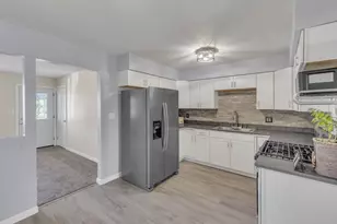 5194 Hacket Dr, Columbus, OH 43232 - Photo 10