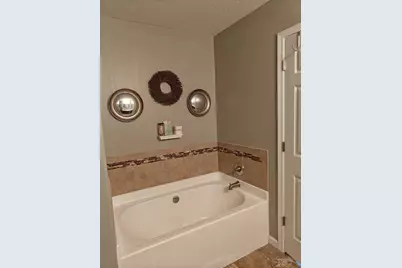 111 Firestone Drive, Delaware, OH 43015 - Photo 14