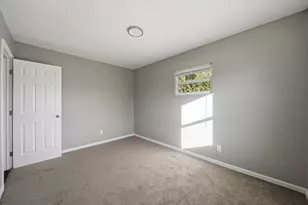 1637 S James Rd, Columbus, OH 43227 - Photo 30