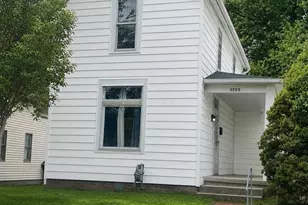1225 E Chestnut St, Lancaster, OH 43130 - Photo 1