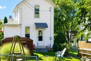 1225 E Chestnut St, Lancaster, OH 43130 - Photo 2