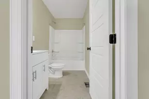 1521 Delbert Rd, Columbus, OH 43219 - Photo 34