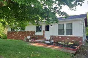 5738 Fairfield Beach Rd NE, Thornville, OH 43076 - Photo 1