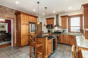 1070 Mt Pleasant Ave, Columbus, OH 43201 - Photo 6