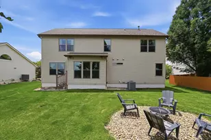 7045 Sherbrook Dr, Westerville, OH 43082 - Photo 46