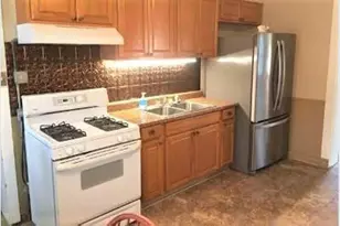 16 N Main St, London, OH 43140 - Photo 6