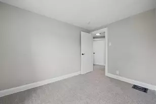 529 E Morrill Ave, Columbus, OH 43207 - Photo 24