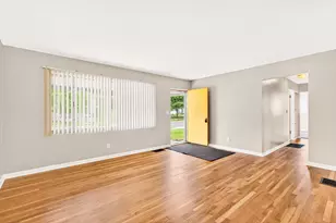 2867 Columbus St, Grove City, OH 43123 - Photo 6