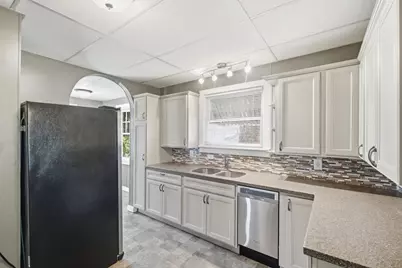 125 W Lincoln Avenue, Bellefontaine, OH 43311 - Photo 22