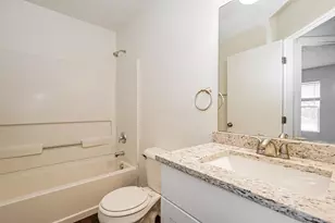7525 Hemrich Dr, Canal Winchester, OH 43110 - Photo 10