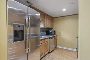 1404 Waggoner Rd, Reynoldsburg, OH 43068 - Photo 18