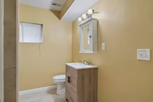 1404 Waggoner Rd, Reynoldsburg, OH 43068 - Photo 40