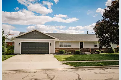 213 West Street, Jackson Center, OH 45334 - Photo 1