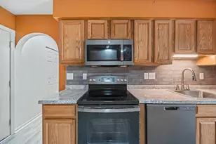 5918 Morrissey St, Columbus, OH 43232 - Photo 6