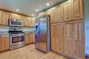 3993 Wadsworth Rd, Norton, OH 44203 - Photo 14