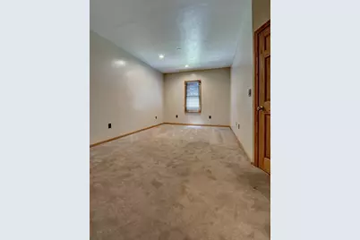 3993 Wadsworth Road, Norton, OH 44203 - Photo 18