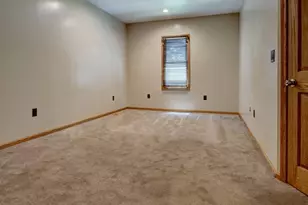 3993 Wadsworth Rd, Norton, OH 44203 - Photo 18