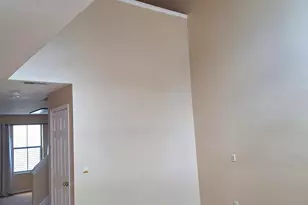 18 W Russell St, Columbus, OH 43215 - Photo 8