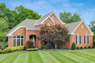 10748 Preston Way, Powell, OH 43065 - Photo 2