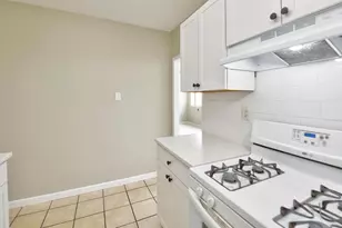 1620 E Broad St, Columbus, OH 43203 - Photo 14