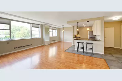 1620 E Broad Street #402, Columbus, OH 43203 - Photo 4