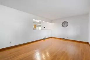 1146 Dechant Ct, Columbus, OH 43229 - Photo 8