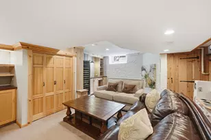 2040 Wickford Rd, Upper Arlington, OH 43221 - Photo 66