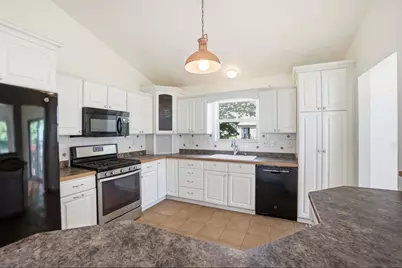 1600 Valley Drive, Marysville, OH 43040 - Photo 12
