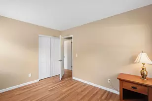 263 Carilla Ln, Columbus, OH 43228 - Photo 14