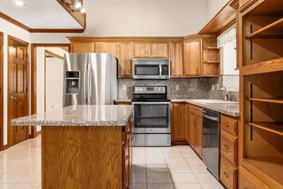 100 E Dublin Granville Road, Worthington, OH 43085 - Photo 24